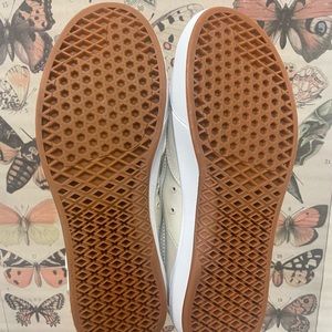 Vans size 10 Womens size 8.5 Mens